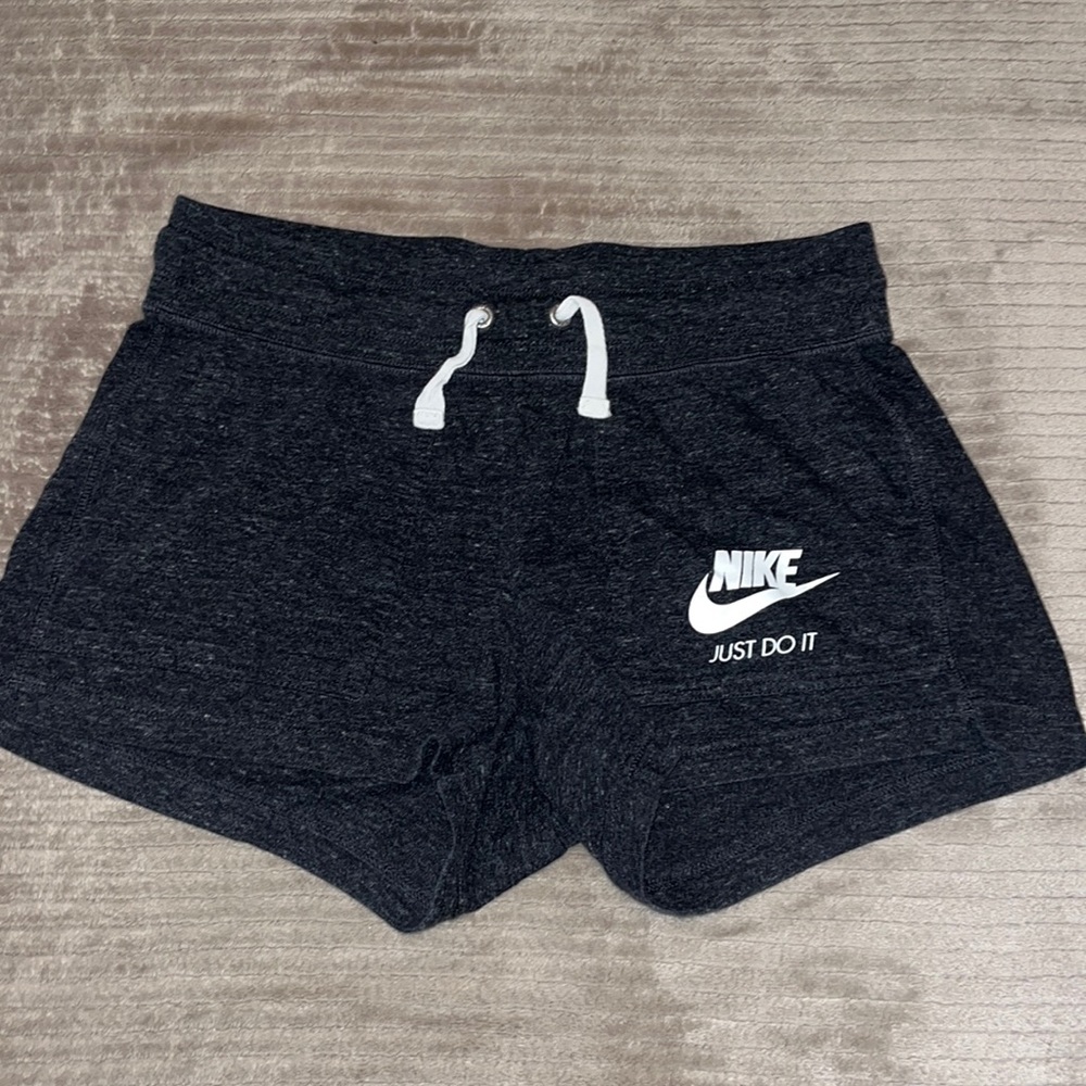 cloth “just do it” Nike shorts